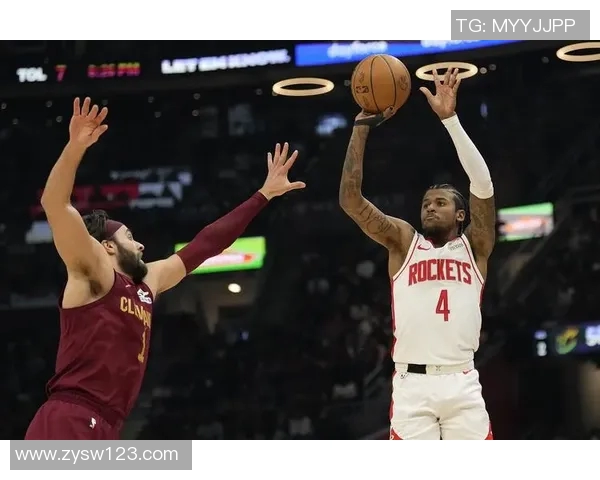 火箭队在最后时刻逆转快船队展现惊人逆袭实力的精彩比赛回顾