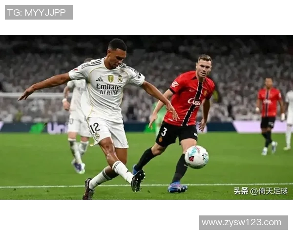 士j亭与瓦伦西亚的激烈对决揭示了足球战术的深层次博弈与精彩瞬间