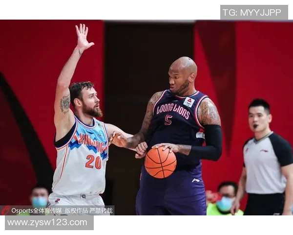 松山本雅与鹿岛鹿角激战正酣谁能在这场对决中笑到最后