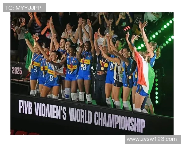 意大利女队与俄罗斯女队的精彩对决展现足球魅力与团队精神